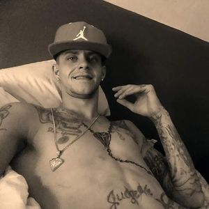 Meet your Posher, Corey